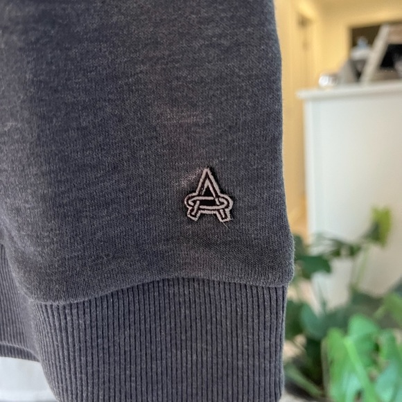 Aether Sweatshirt Top - Picture 3 of 5